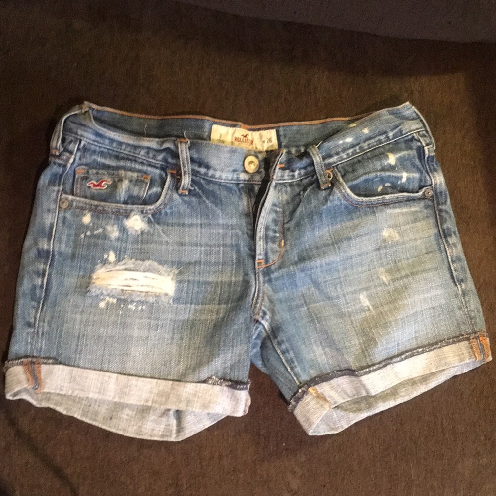 Hollister Jean distressed Shorts size 3